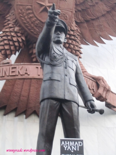 Wisata Sejarah Jakarta "Monumen Pancasila Sakti" Lubang Buaya