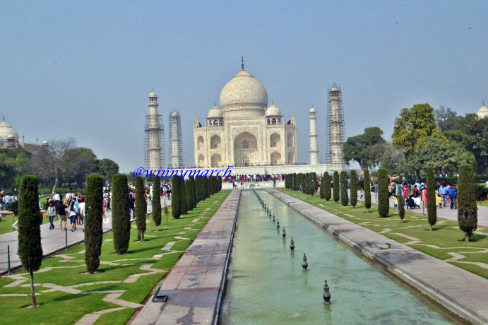 Pengalaman Meninggalkan Jejak di Taj Mahal, Agra India
